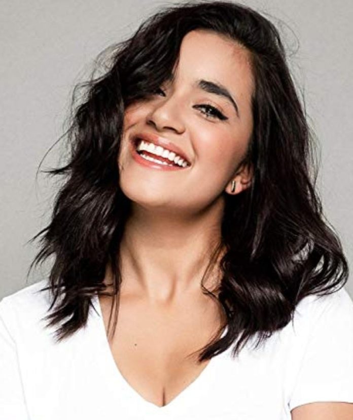 Paulina Gaitan Wiki, Bio, Height, Weight, Early Life, Boyfriend, Net Worth - Pop Creep