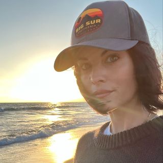 Jaimie Alexander Bio, Wiki, Net Worth, Height, Weight, Facts - Pop Creep